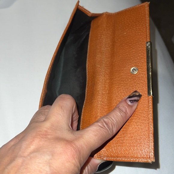 Gucci wallet pre loved - Picture 4 of 5